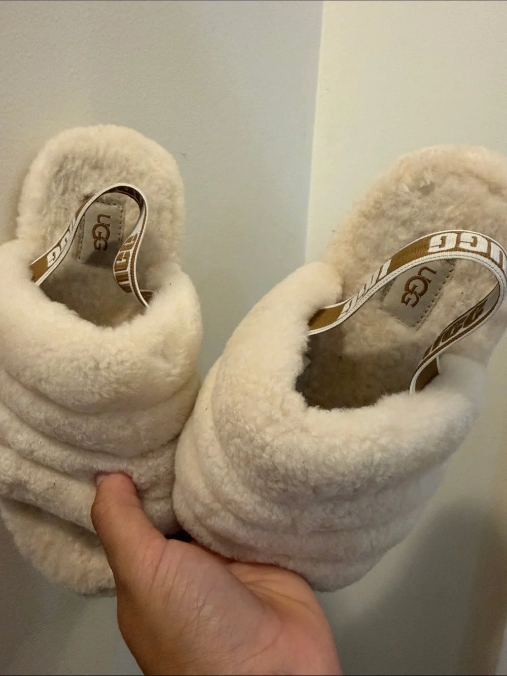 UGG Fluff Yeah Slide Girls